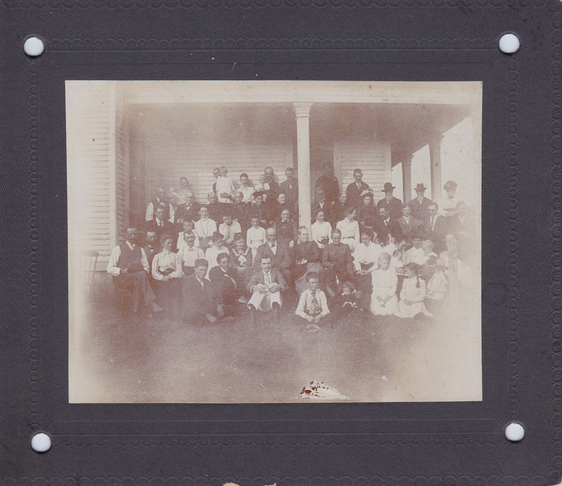 Unknown_Family_01.jpg