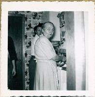MHGS_Leach_F_201.jpg
